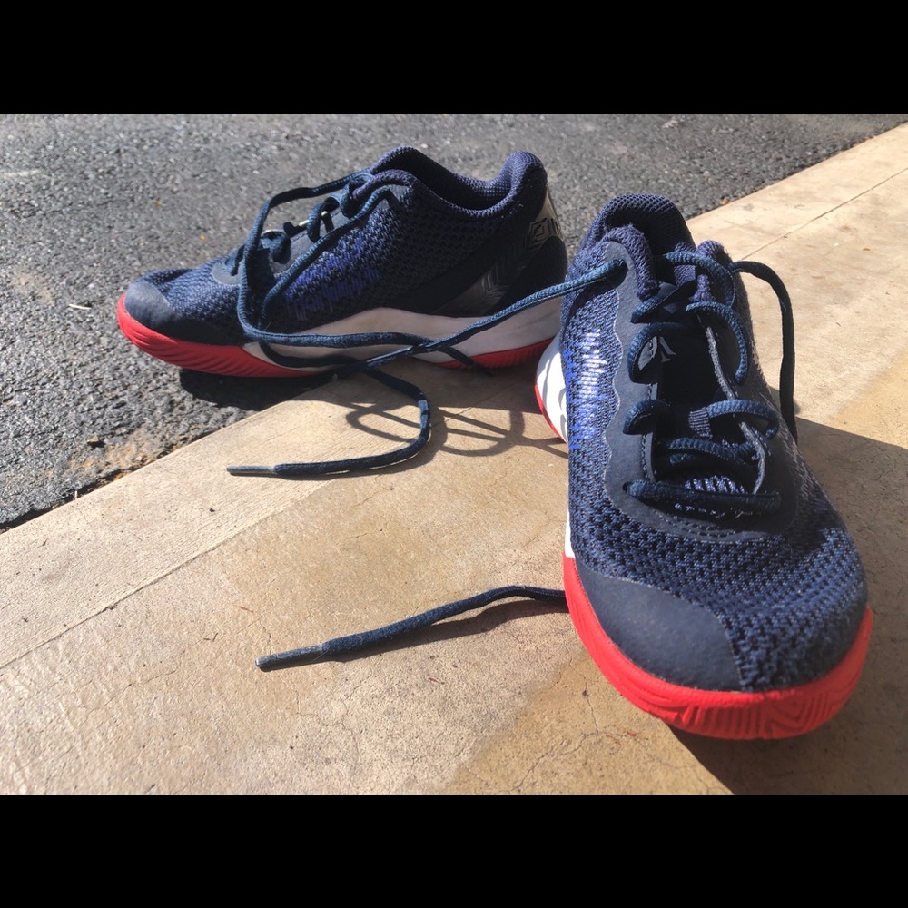 Nike Kyrie Flytrap - image 4